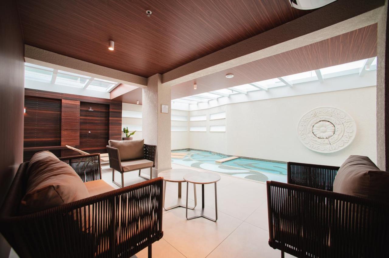 Brut By Slaviero Hoteis Balneário Camboriú エクステリア 写真