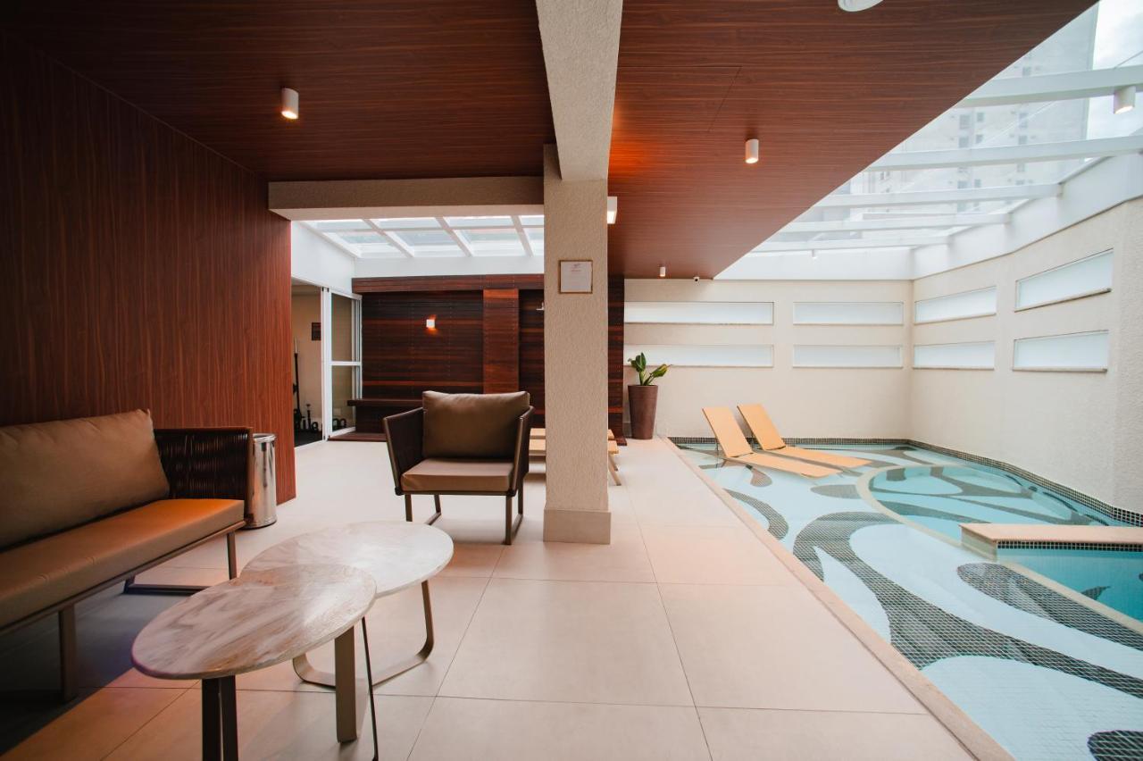 Brut By Slaviero Hoteis Balneário Camboriú エクステリア 写真